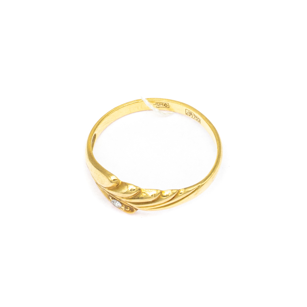 Кольцо с бриллиантом